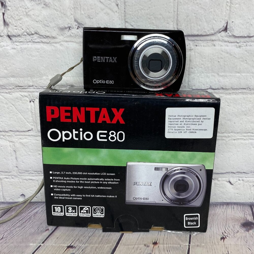 Broken - Pentax Optio E80 Digital Camera - Won't Turn On For Parts Or Repairs